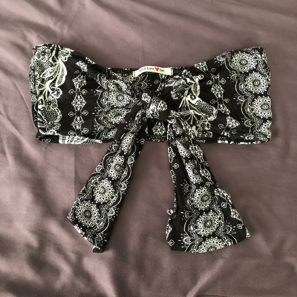 Front tie bandeau top